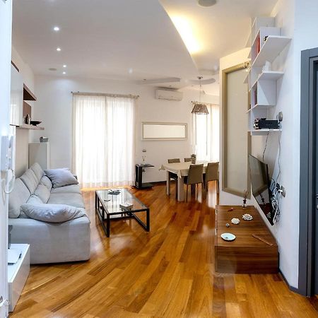 Carelli House La Nespola Apartment Napoli Bagian luar foto