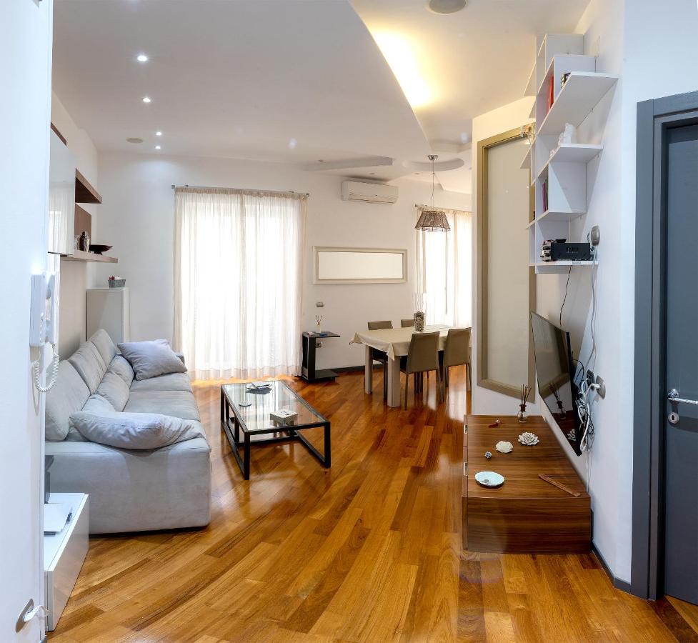 Carelli House La Nespola Apartment Napoli Bagian luar foto